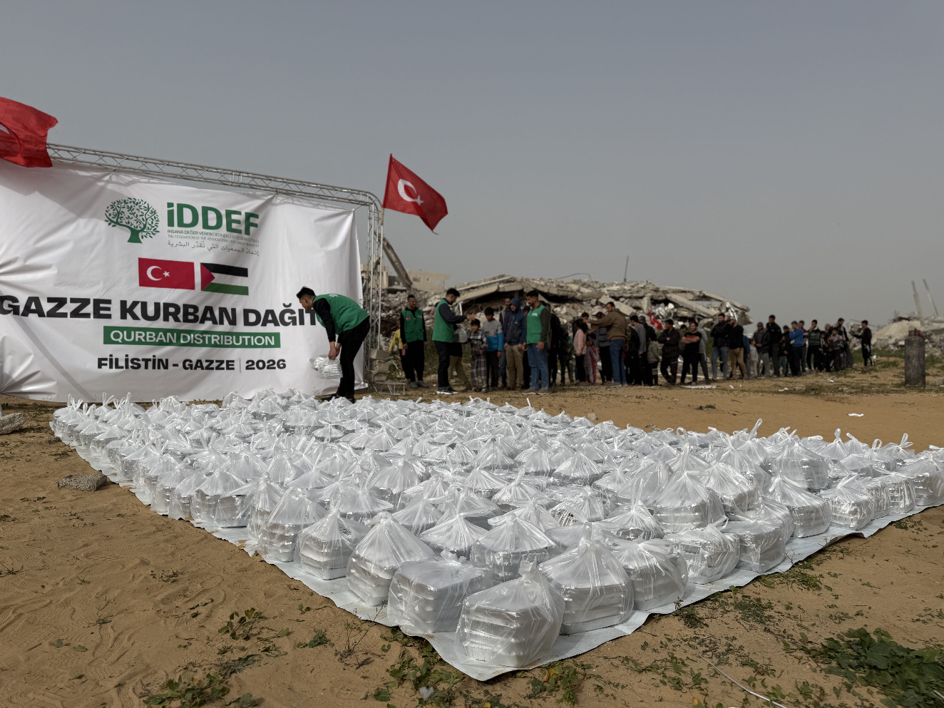 IDDEF Continues Uninterrupted Hot Meal Distribution Efforts in Gaza