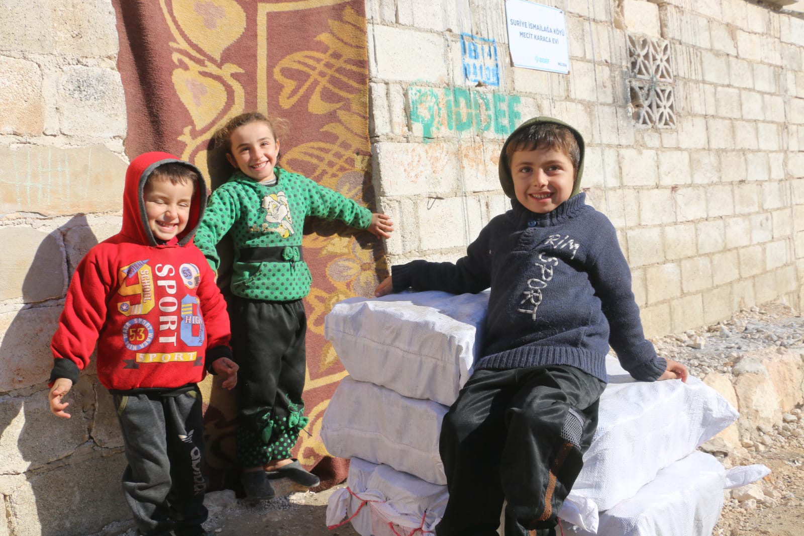 iyilik-isitir-idlib-afganistan (1)