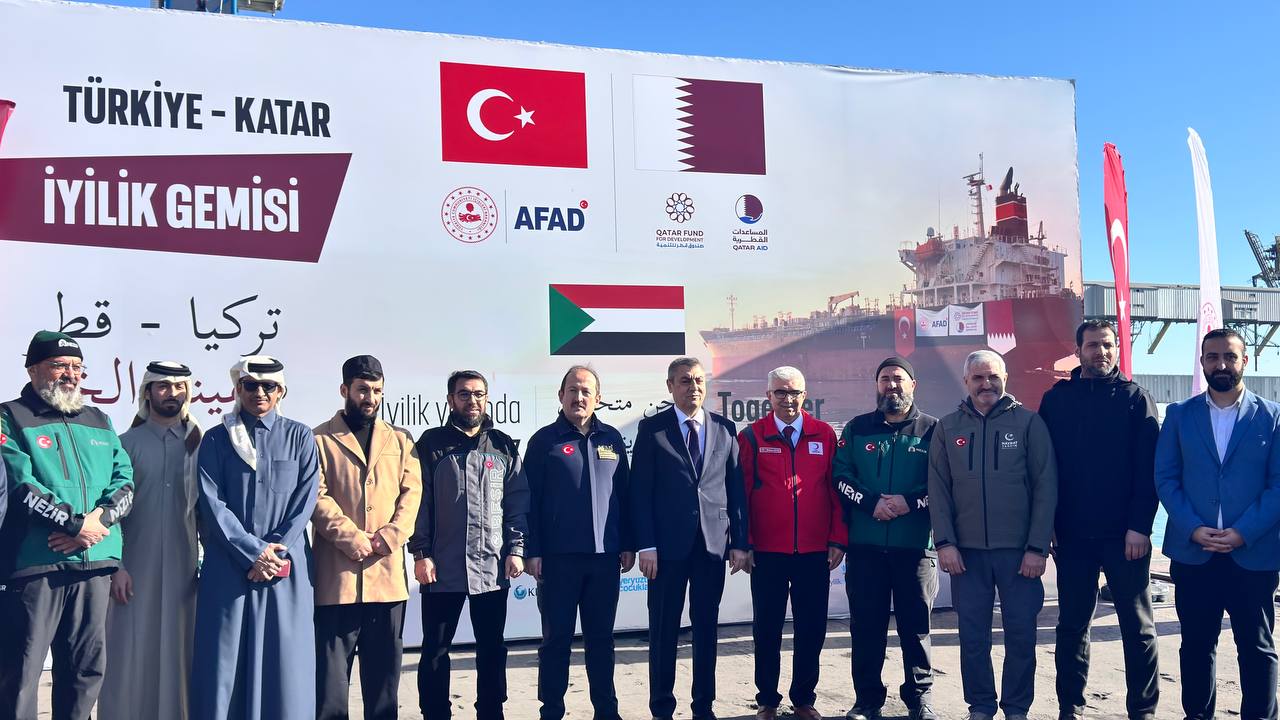 iyilik gemisi sudan İDDEF (1)